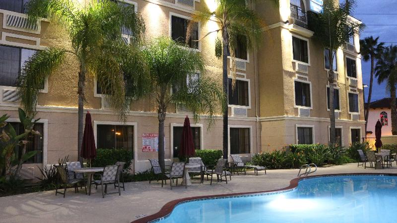 Отель Best Western Escondido