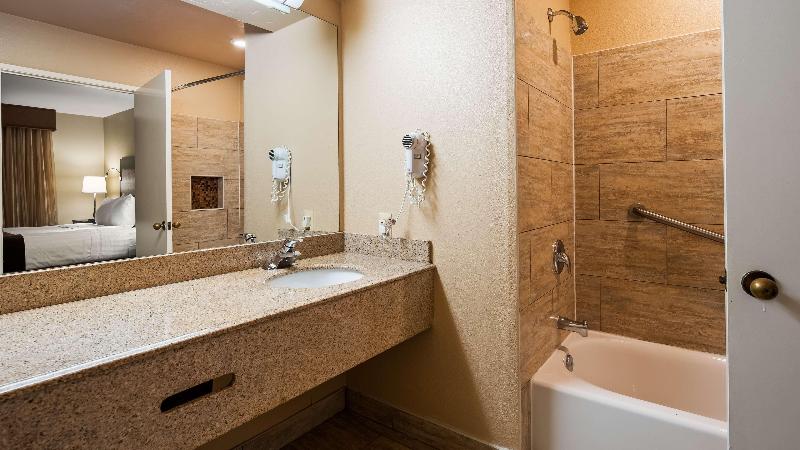 Отель Best Western Escondido