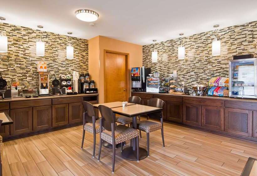 فندق Best Western Falcon Plaza   Bowling Green