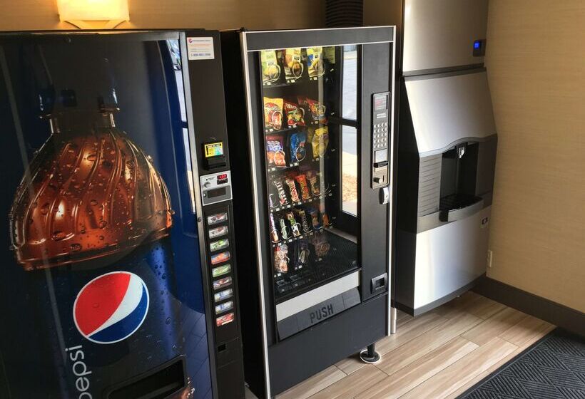 فندق Best Western Falcon Plaza   Bowling Green