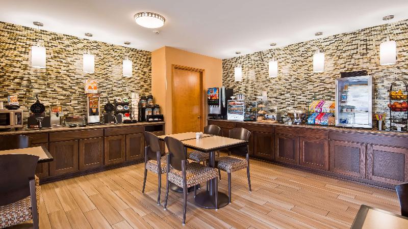 فندق Best Western Falcon Plaza   Bowling Green