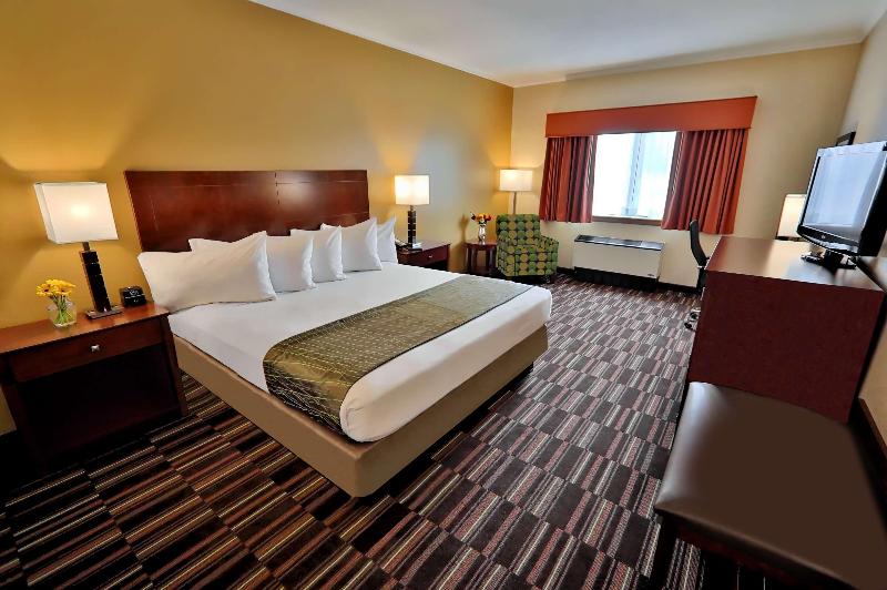 فندق Best Western Falcon Plaza   Bowling Green