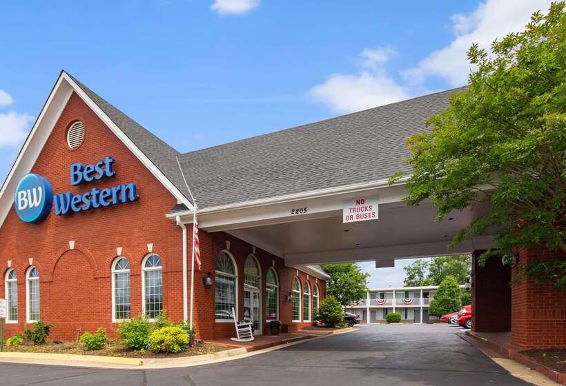 בית מלון כפרי Best Western Fredericksburg