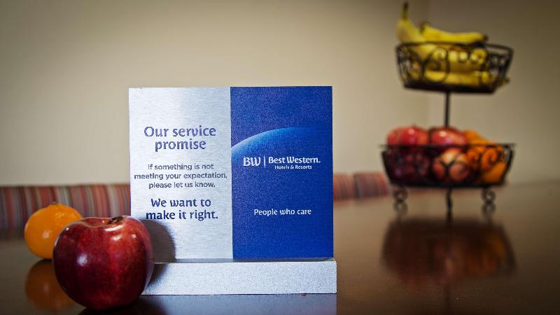 בית מלון כפרי Best Western Green Tree Inn