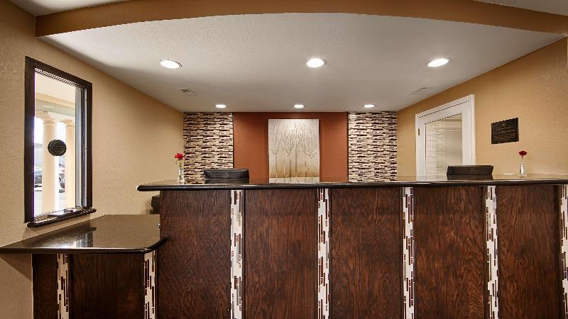 בית מלון כפרי Best Western Green Tree Inn