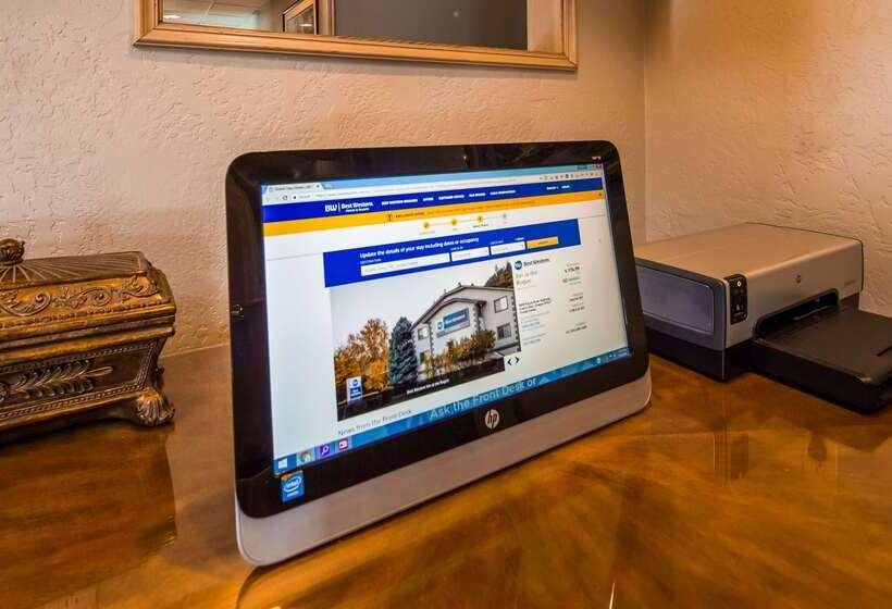 Отель Best Western Inn At The Rogue