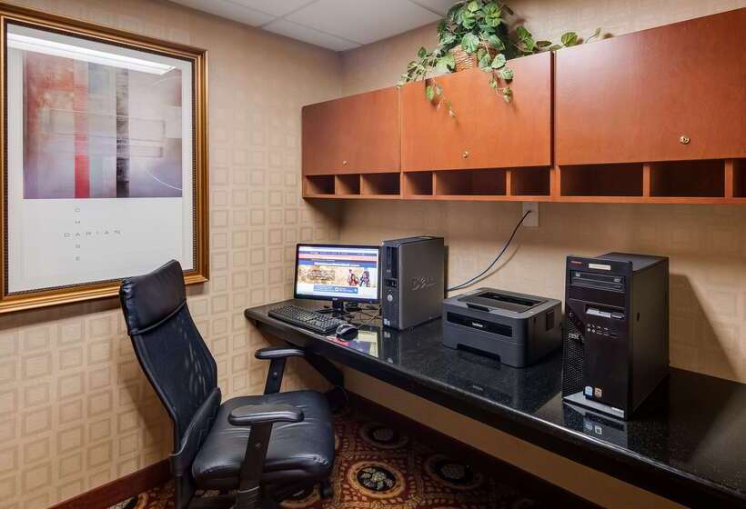 ホテル Best Western Lapeer Inn