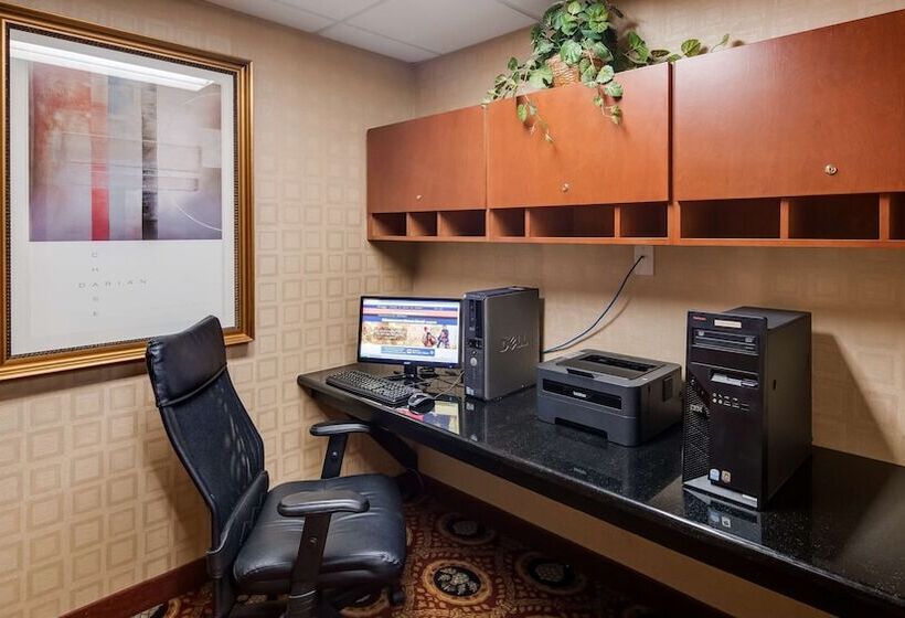 ホテル Best Western Lapeer Inn