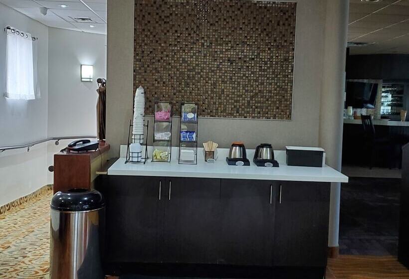 فندق Best Western Little River Inn