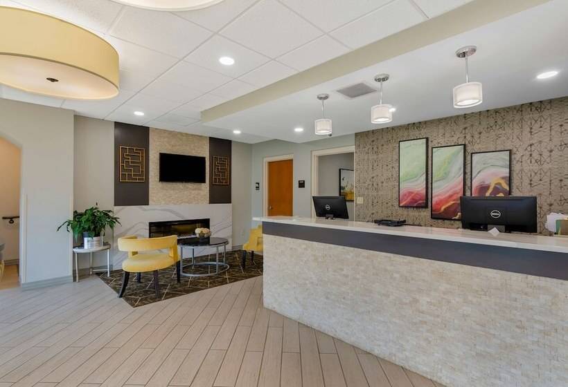 فندق Best Western North Roanoke