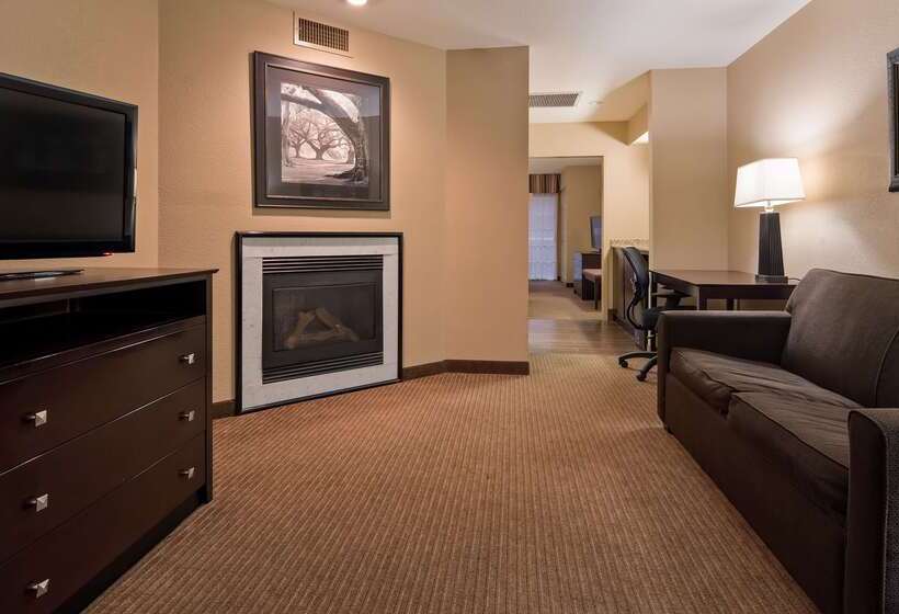 Отель Best Western Of Alexandria Inn & Suites & Conference Center