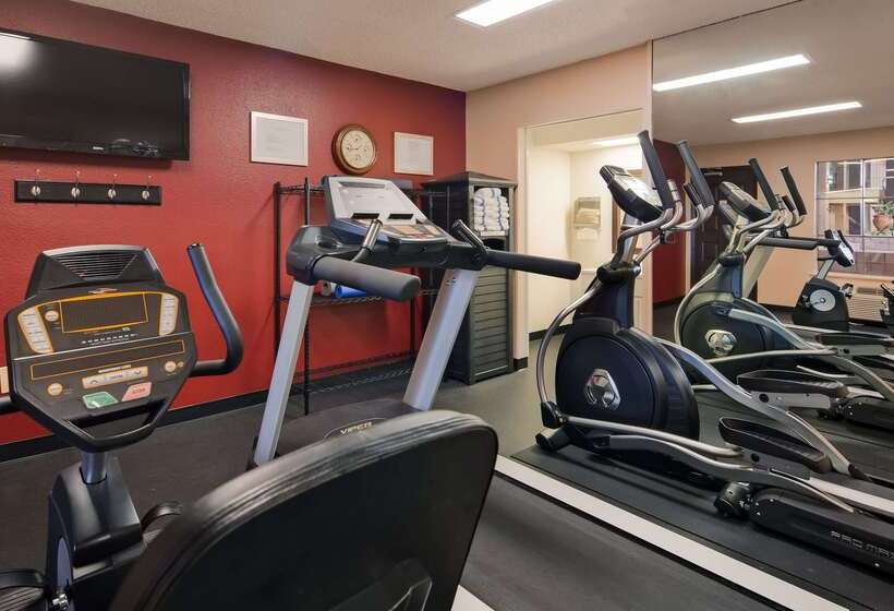 Отель Best Western Of Alexandria Inn & Suites & Conference Center