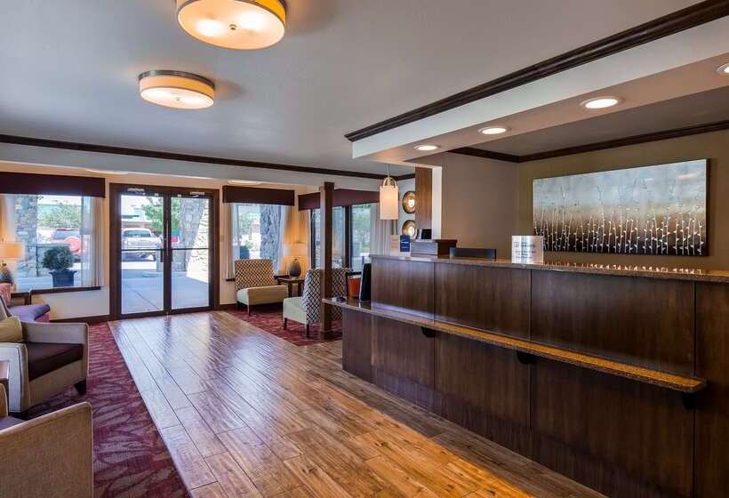 בית מלון כפרי Best Western Paradise Inn