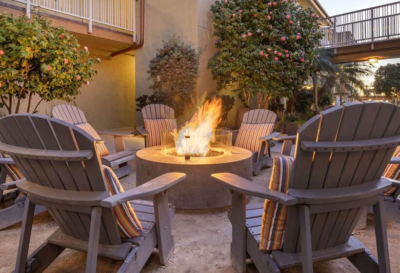 فندق Best Western Plus Beach View Lodge Carlsbad