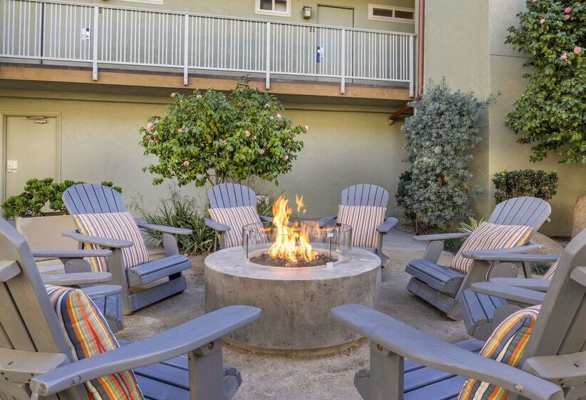 فندق Best Western Plus Beach View Lodge Carlsbad