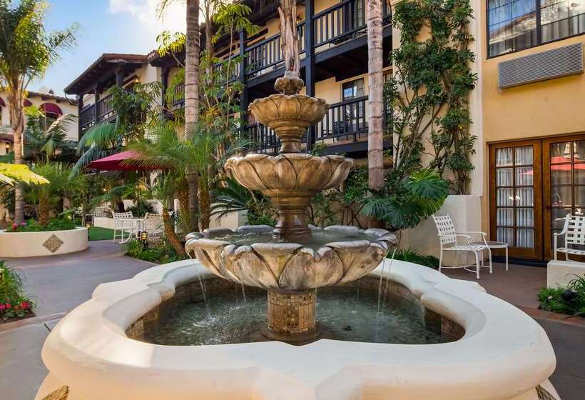 ホテル Best Western Plus Carpinteria Inn