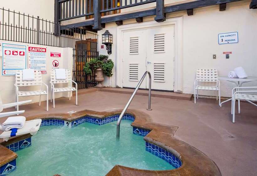 ホテル Best Western Plus Carpinteria Inn