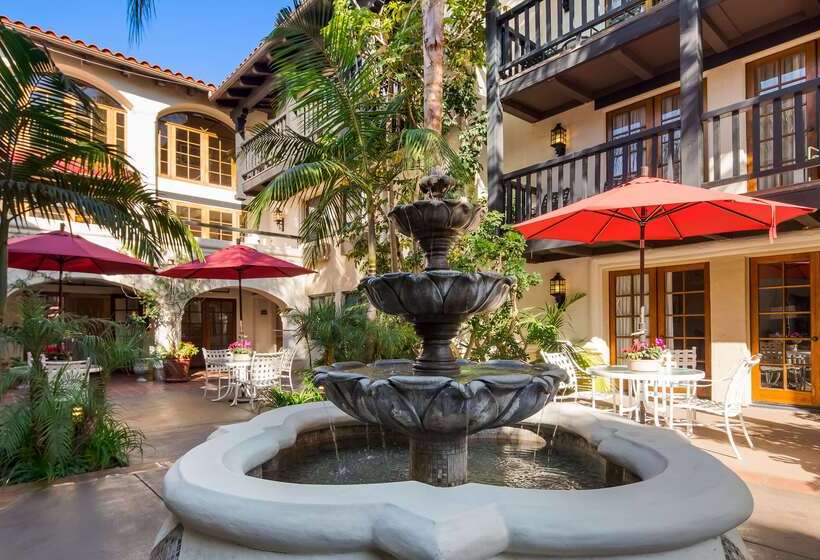 ホテル Best Western Plus Carpinteria Inn