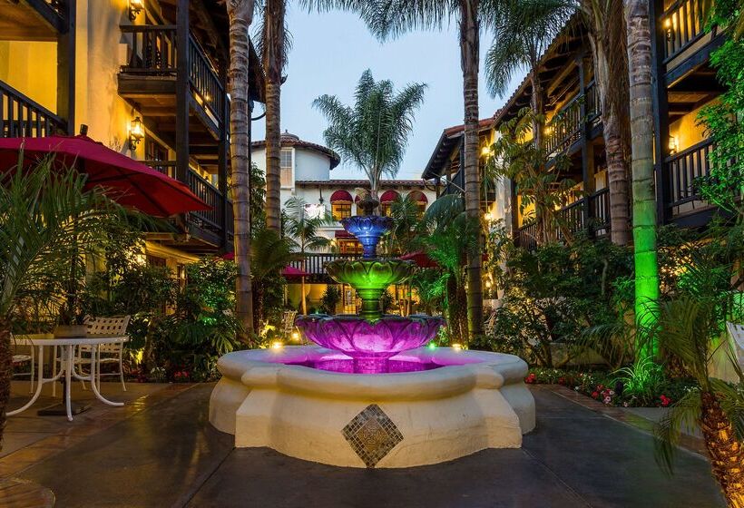 ホテル Best Western Plus Carpinteria Inn