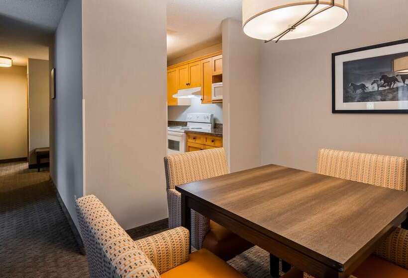 فندق Best Western Plus Country Meadows Inn