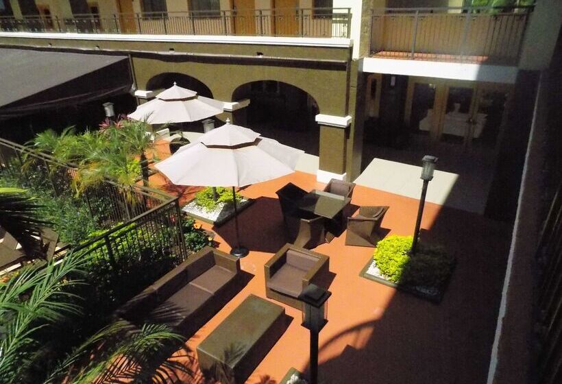 Best Western Plus Deerfield Beach Hotel & Suites