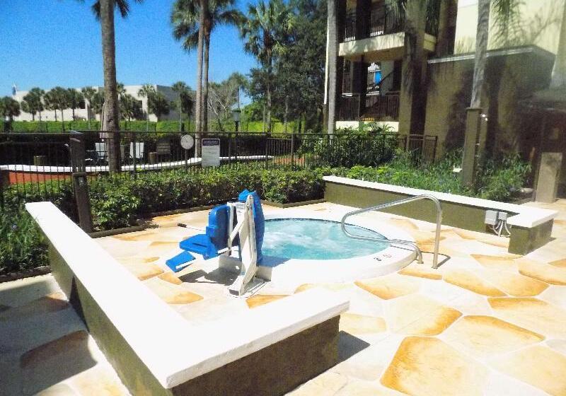 Best Western Plus Deerfield Beach Hotel & Suites