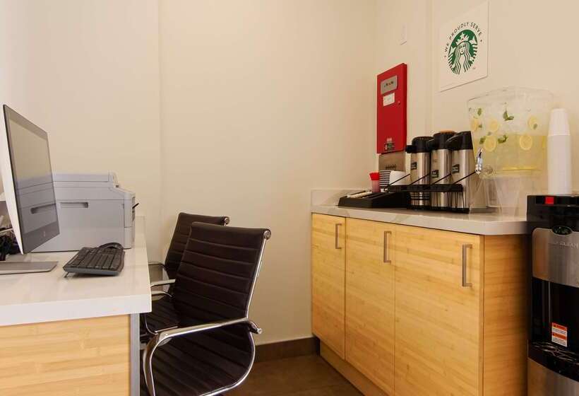 فندق Best Western Plus Glendale