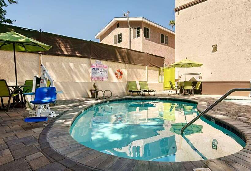 فندق Best Western Plus Glendale