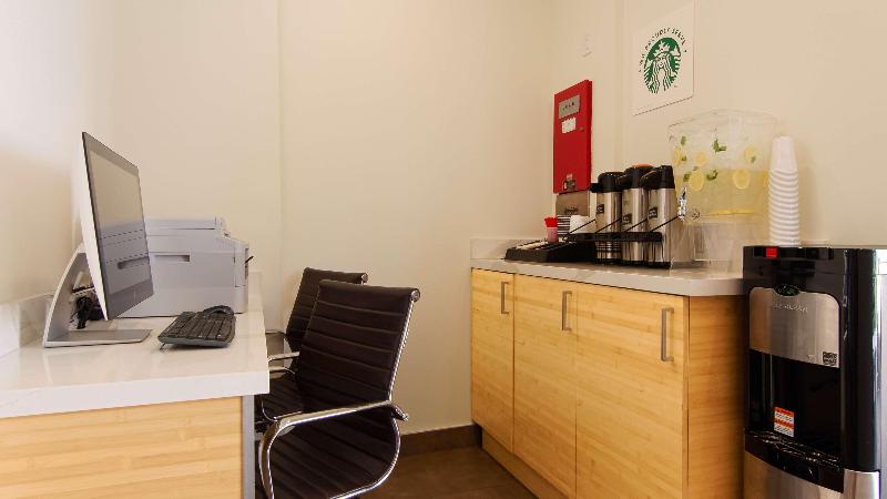 فندق Best Western Plus Glendale