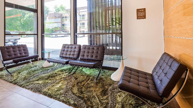 فندق Best Western Plus Glendale