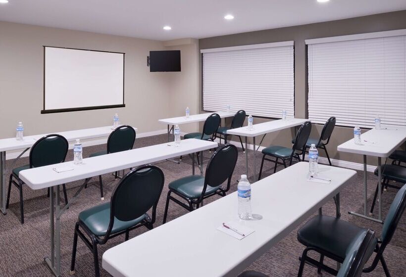 فندق Best Western Plus La Midtown