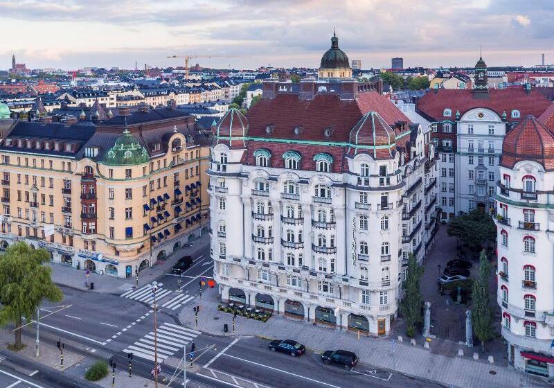 فندق Best Western Plus La Midtown