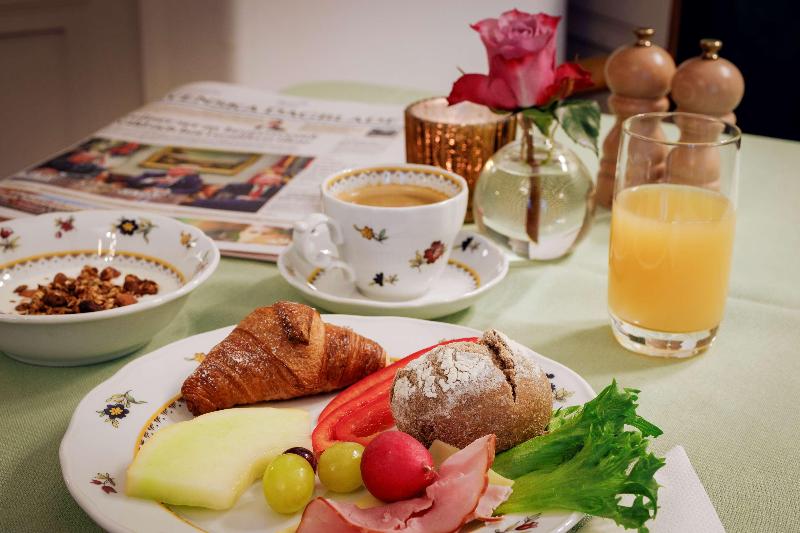 فندق Best Western Plus La Midtown