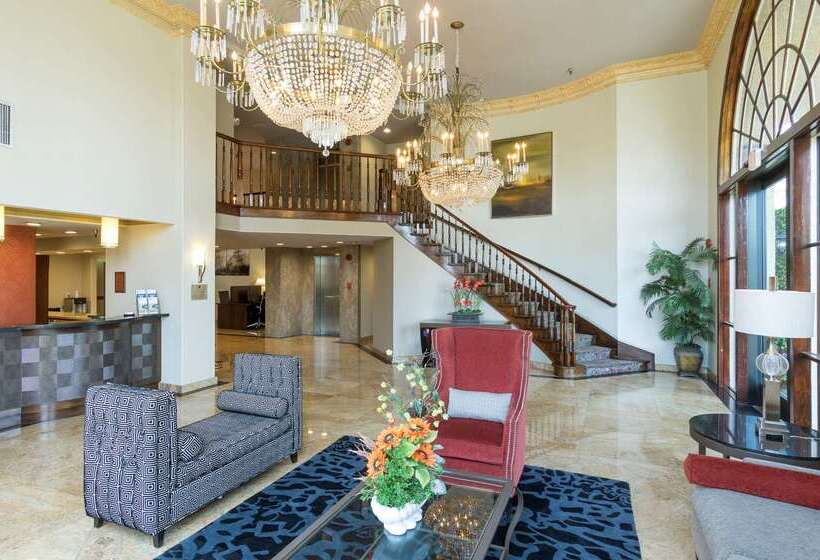 فندق Best Western Plus Newport Mesa Inn