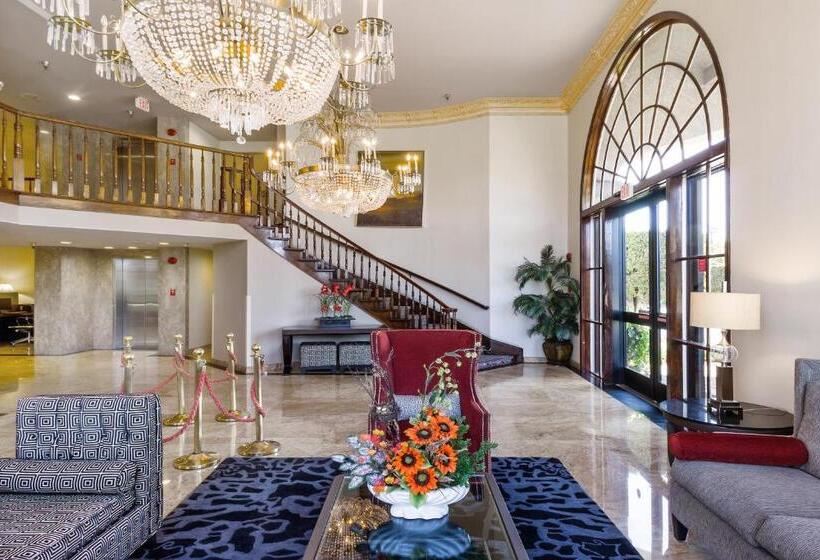 فندق Best Western Plus Newport Mesa Inn