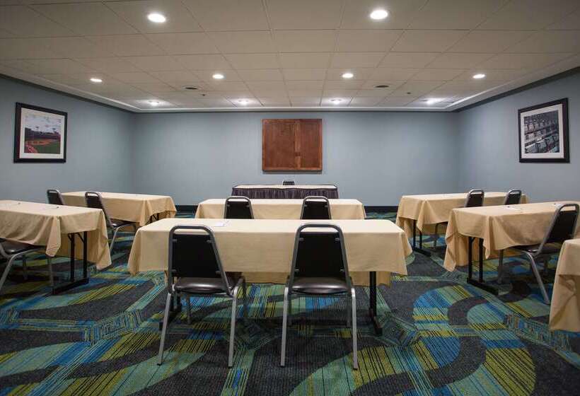 فندق Best Western Plus North Shore