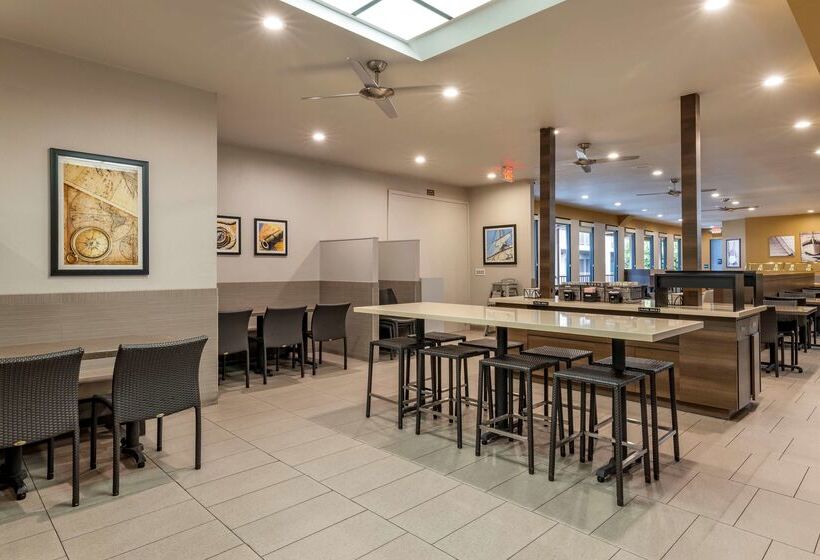 فندق Best Western Plus Park Place Inn Mini Suites