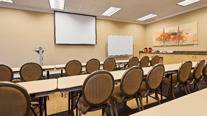 酒店 Best Western Plus Plaza By The Green