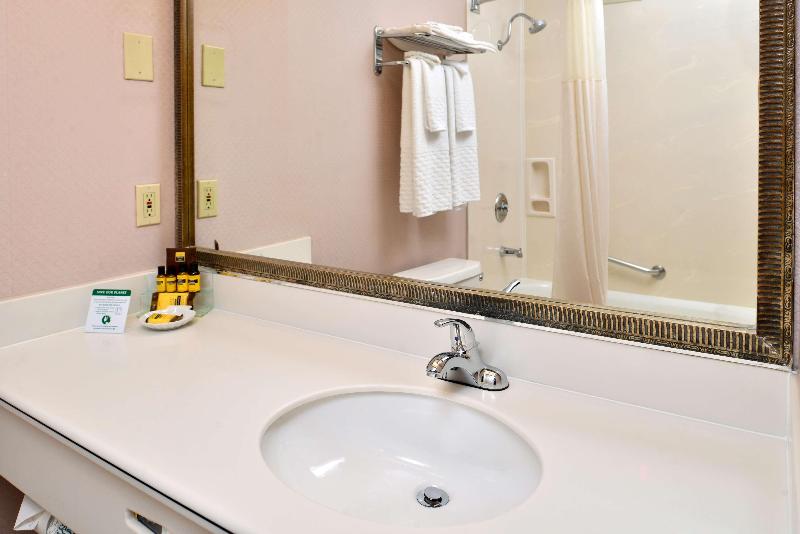 Best Western Plus Suites Hotel   Los Angeles Lax Airport