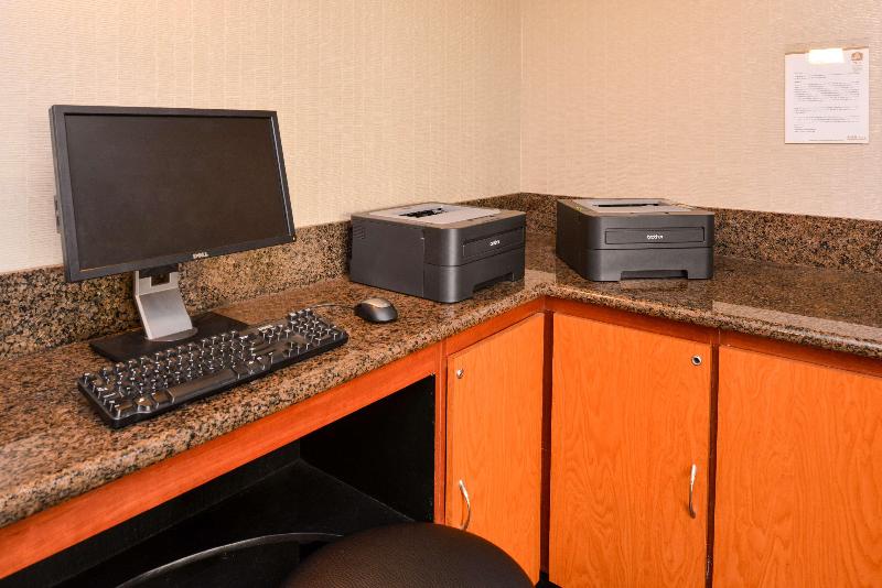 Best Western Plus Suites Hotel   Los Angeles Lax Airport