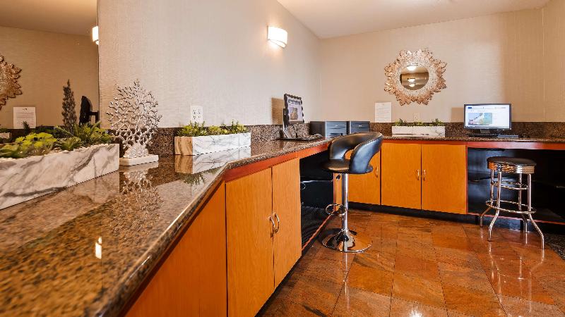 Best Western Plus Suites Hotel   Los Angeles Lax Airport