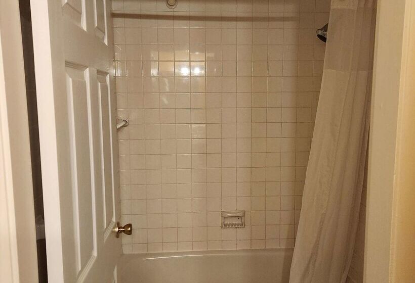 فندق Best Western White House Inn