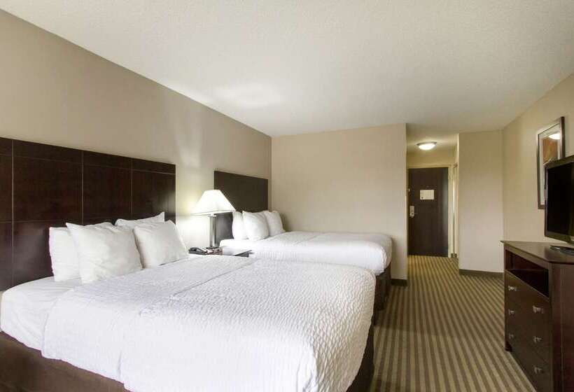 Clarion Hotel Beachwood Cleveland