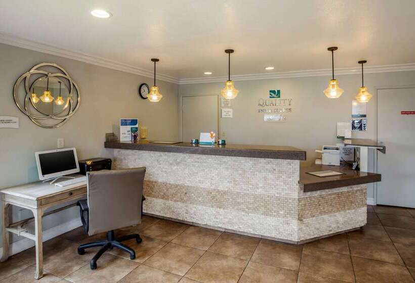 호텔 Clarion Pointe El Cajon San Diego East