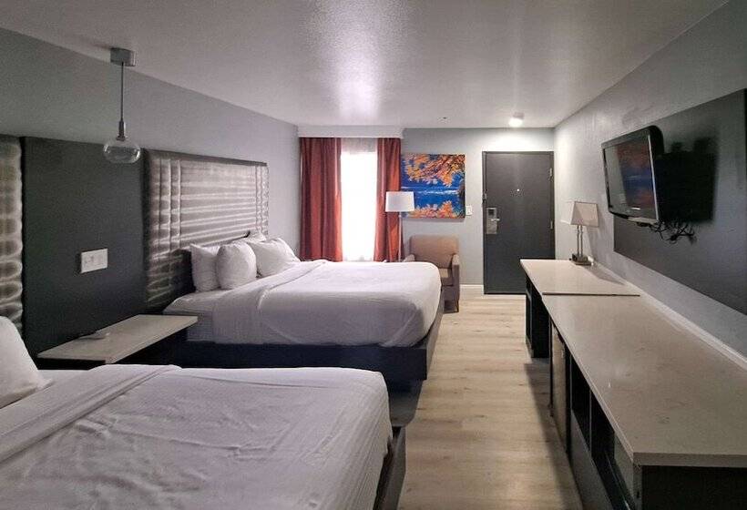 호텔 Clarion Pointe El Cajon San Diego East