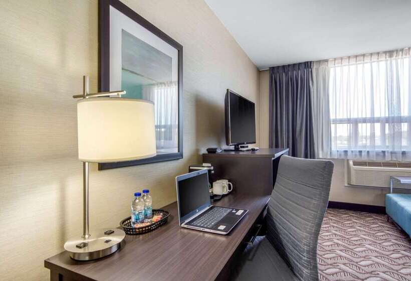 فندق Clarion