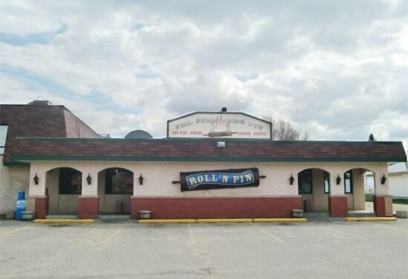 فندق Colonial Inn