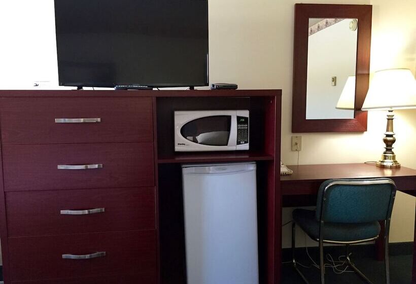 فندق Colonial Inn