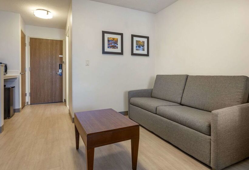 ホテル Comfort Inn & Suites Beaver   Interstate 15 North