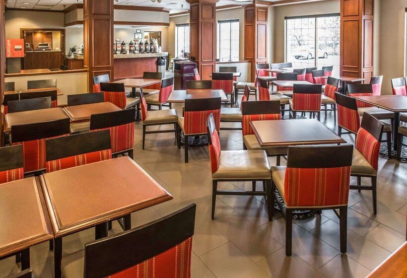 酒店 Comfort Inn At The Park